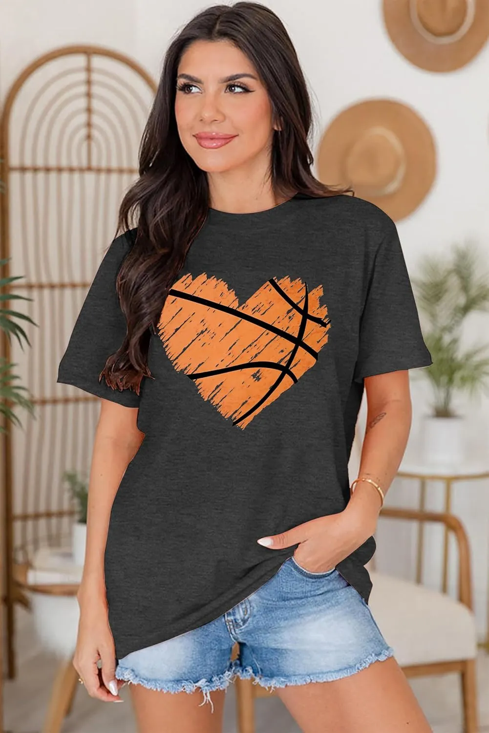 Baseball T Shirts for Women Baseball Mom Shirt Tee Funny Baseball Heart Graphic Casual Baseball Lover Gifts