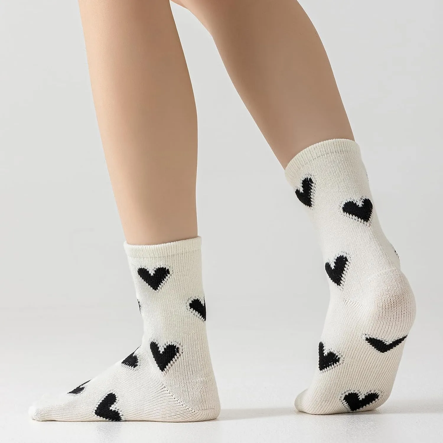 Fun Novelty Socks For Women Classic Woven Cute Heart Socks Retro Crew Socks Calf Socks Casual Cotton Tube Socks Women