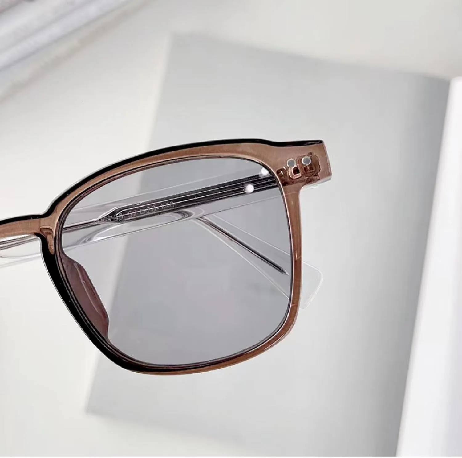 Retro Women Luxury Sunglasses Fashion Rivets Decoration Double Color Men Shades Uv400 Trending Sun Glasses