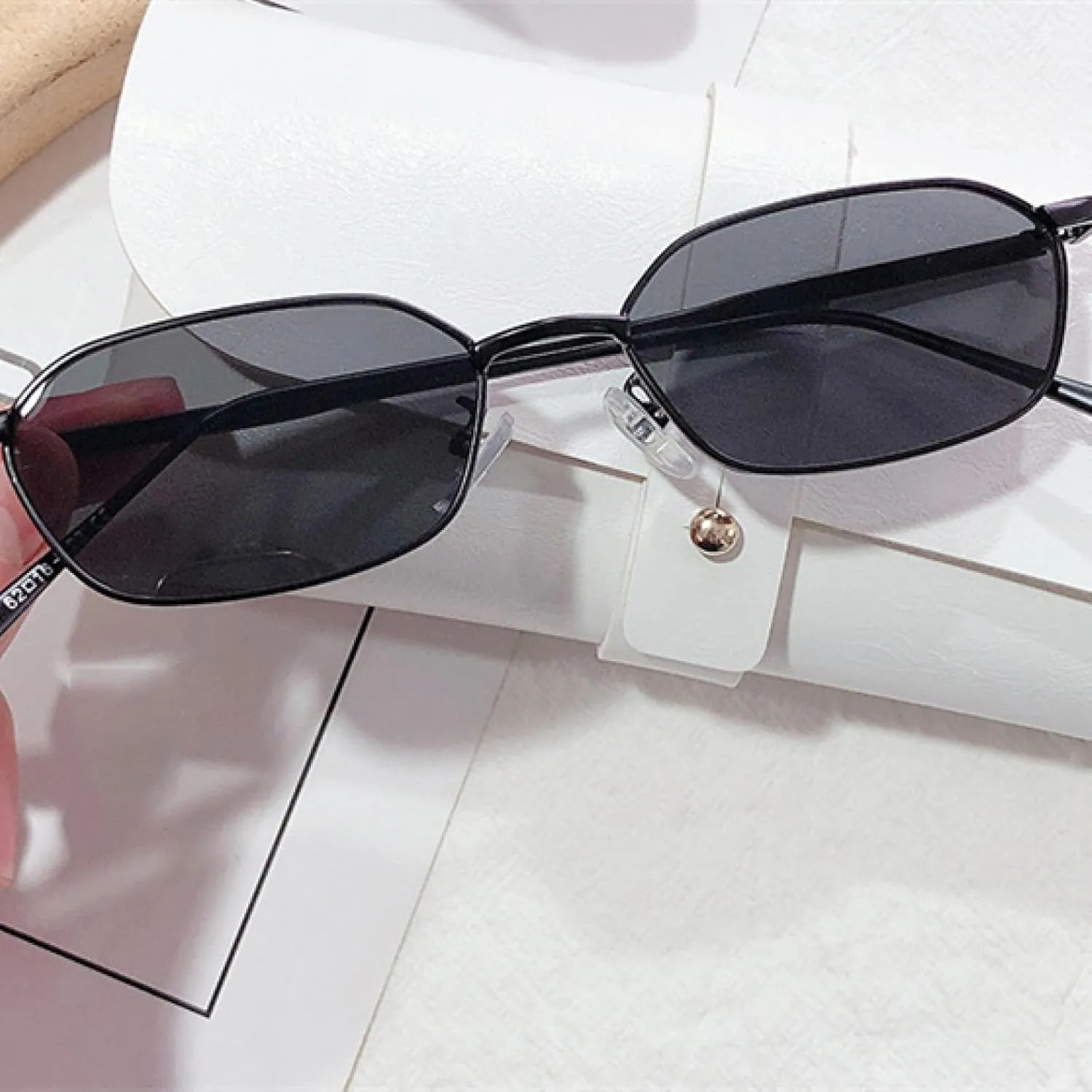 Small Sunglasse for Women Men Steampunk Metal Frame Retro Uv400