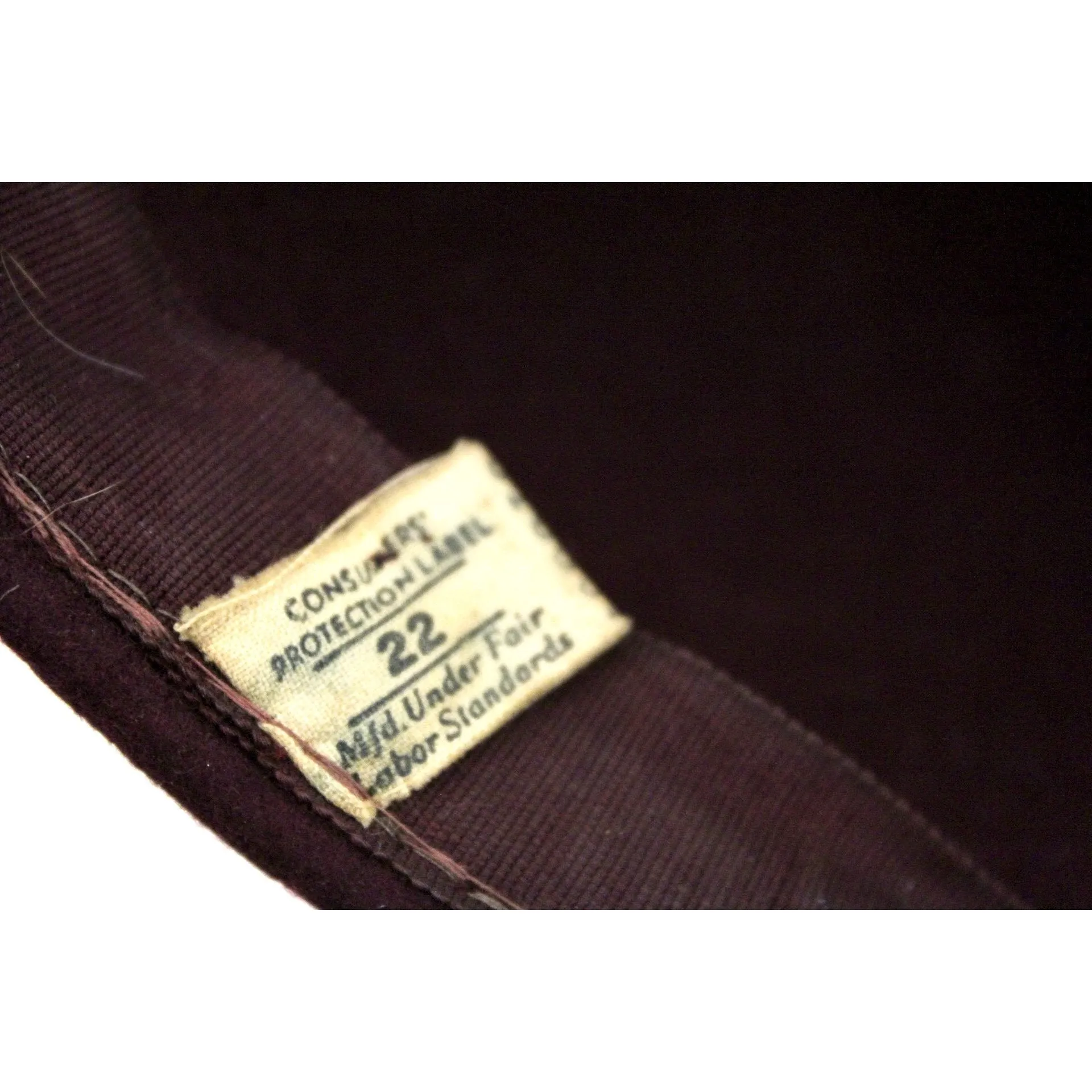 Vintage Womens Hat 1930s Sailor Style Maroon Felt Maribou Feather 22" Guernsey Pie