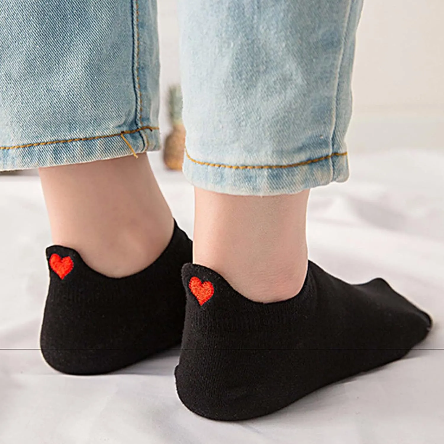 Women Love Patterned Embroidered Socks Comfort Cotton No Show Socks Wicking Breathable Low Cut Socks
