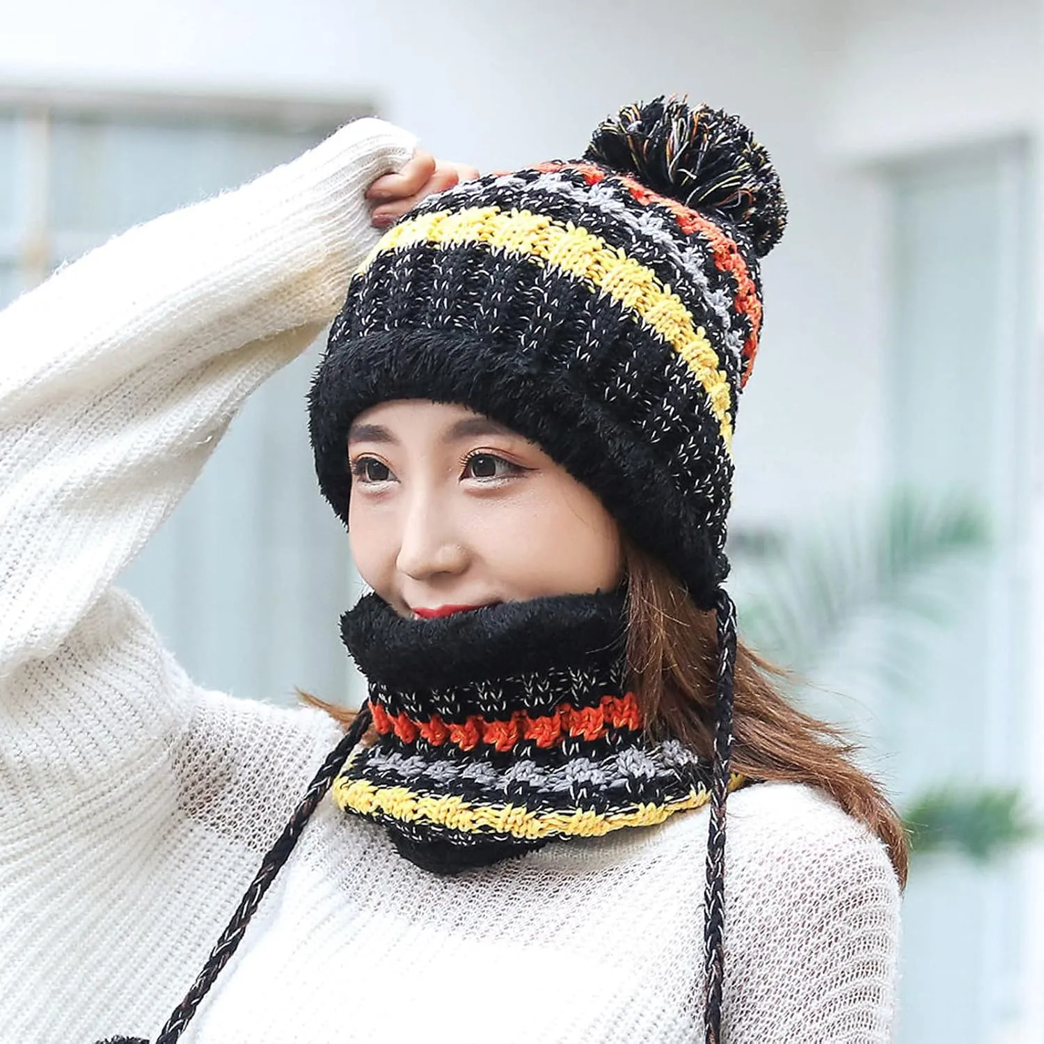 Womens Winter Beanie Hat Warm Fleece Lined Knitted Soft Ski Cap with Pom Pom Christmas Hat for Cold Weather