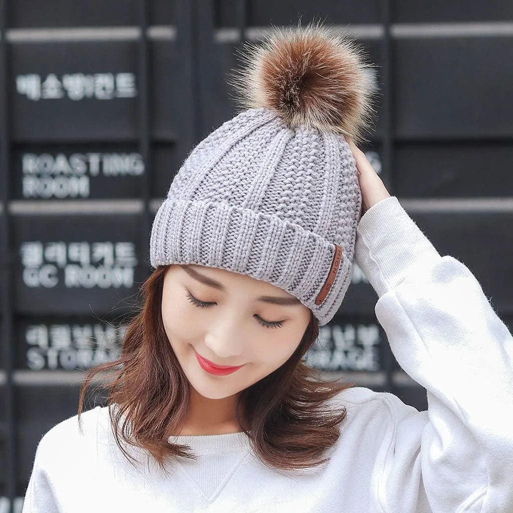 Women's Wool Knitted Hat Solid Color Roll up Edge Slouchy Skully Hat Winter Warm Snow Cap with Faux Pom