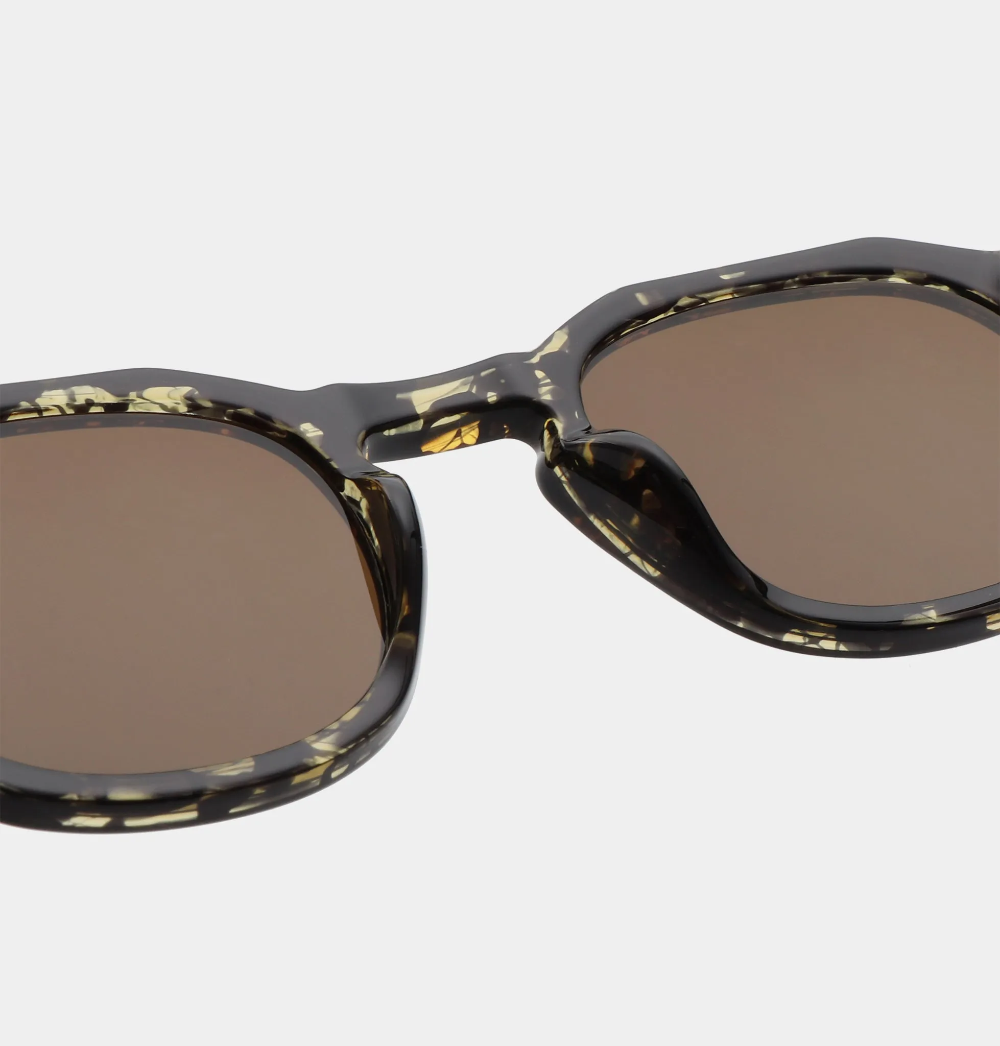 Zan Sunglasses - Black / Yellow Transparent